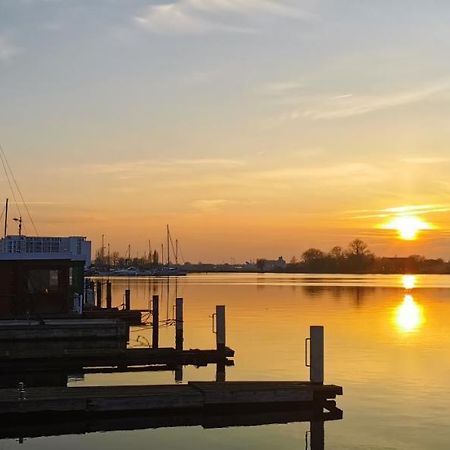 Hausboot Wilhelmshaven - Traum Unterkunft An Der Jade Exterior foto